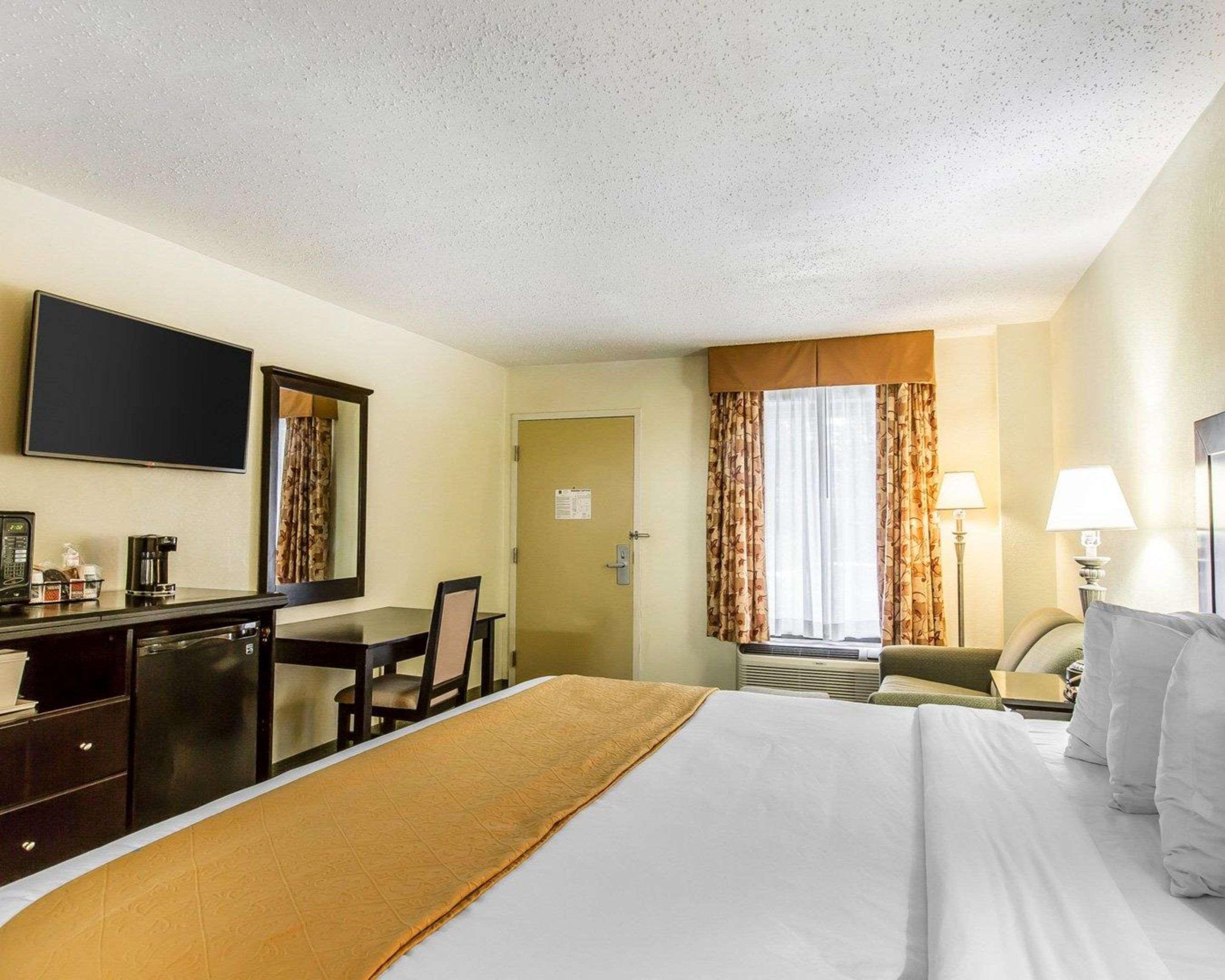 Quality Inn & Suites Conference Center Statesboro Historic District Dış mekan fotoğraf