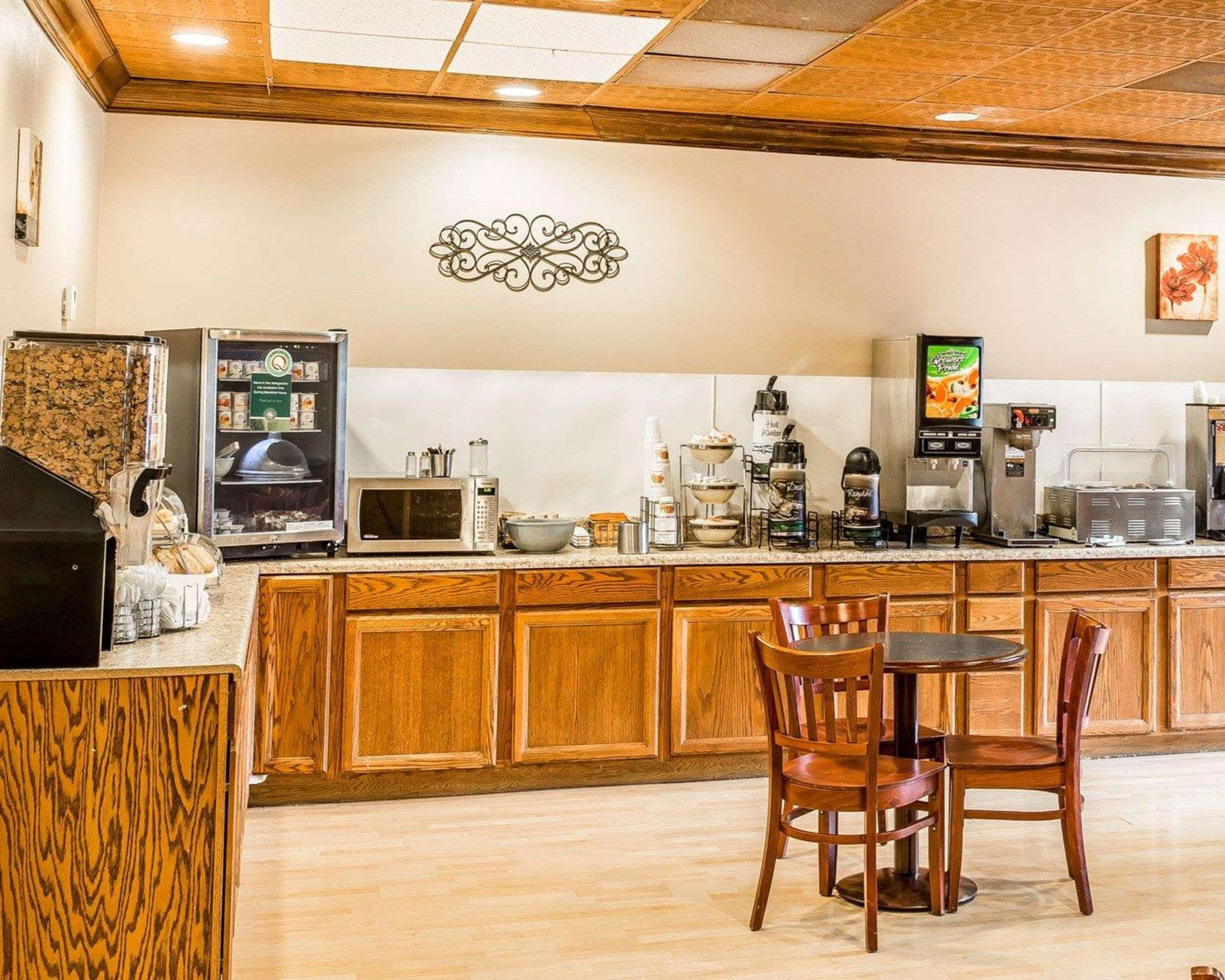 Quality Inn & Suites Conference Center Statesboro Historic District Dış mekan fotoğraf