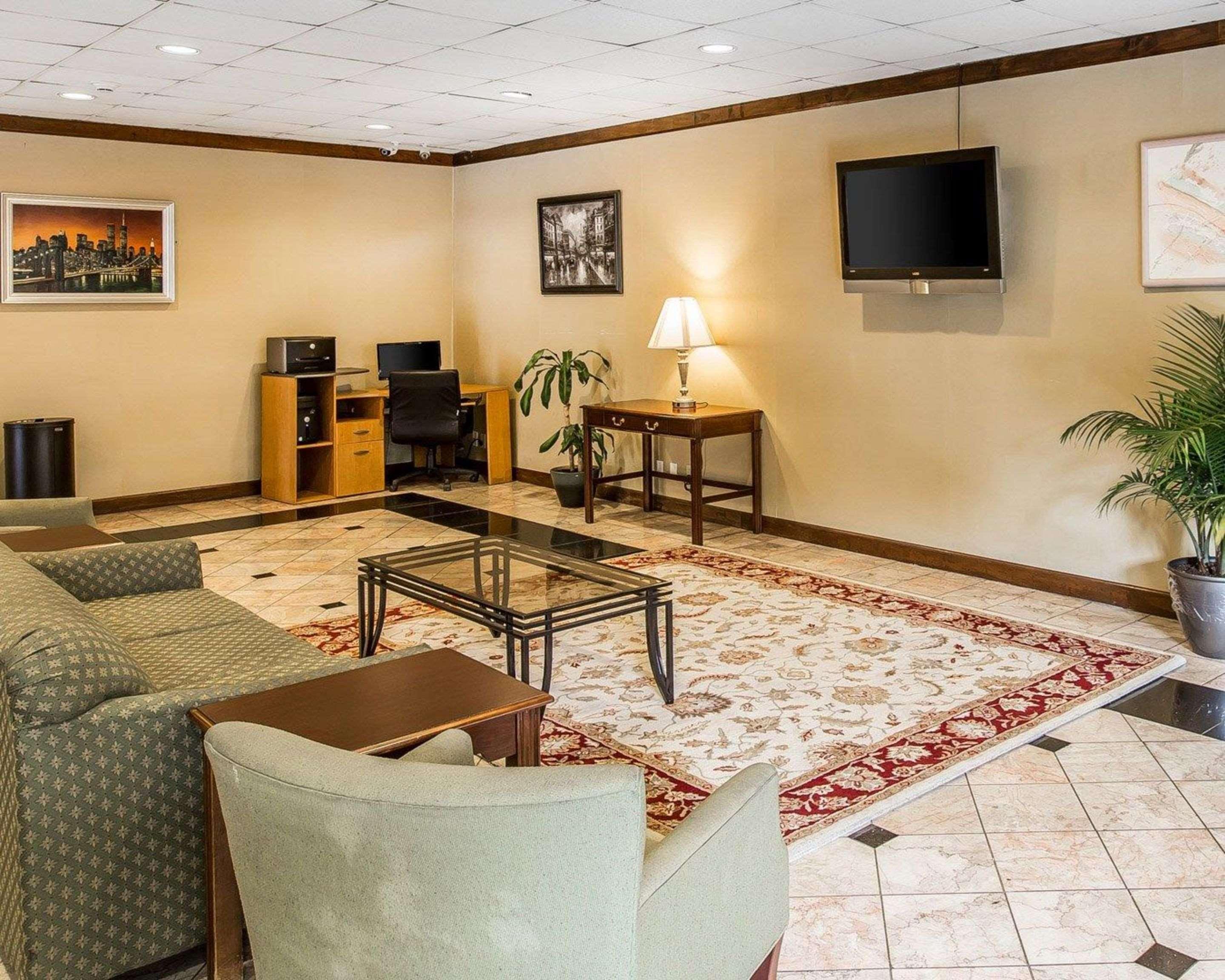 Quality Inn & Suites Conference Center Statesboro Historic District Dış mekan fotoğraf