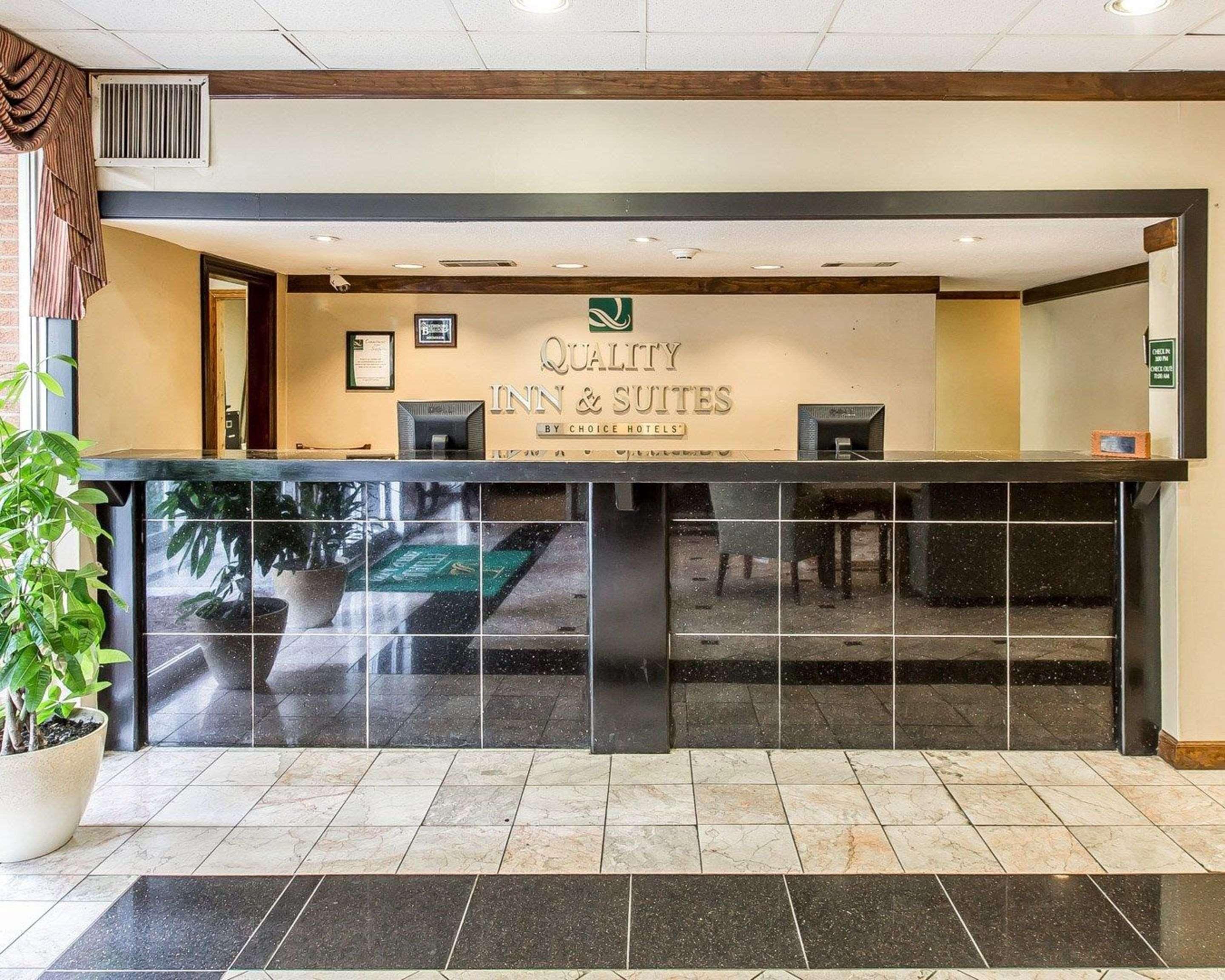 Quality Inn & Suites Conference Center Statesboro Historic District Dış mekan fotoğraf